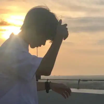 康杰秀